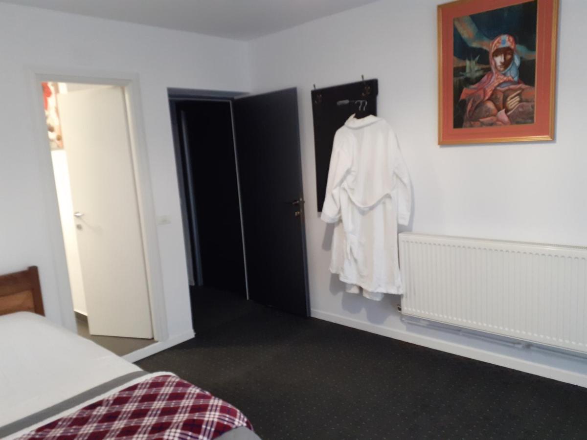 Hotel Salcia Tasnad Exteriér fotografie